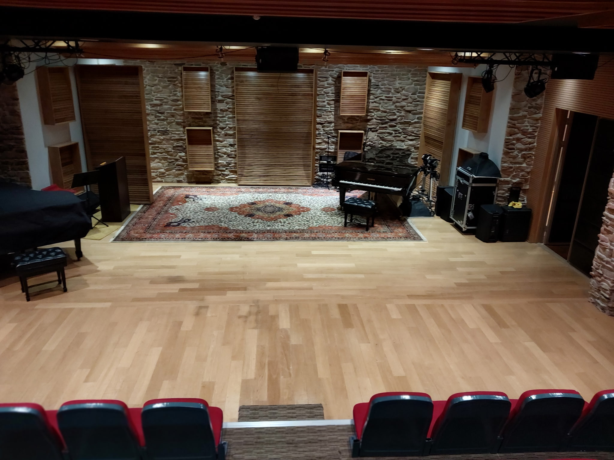 E1 Studio 247 event venue stage and seating