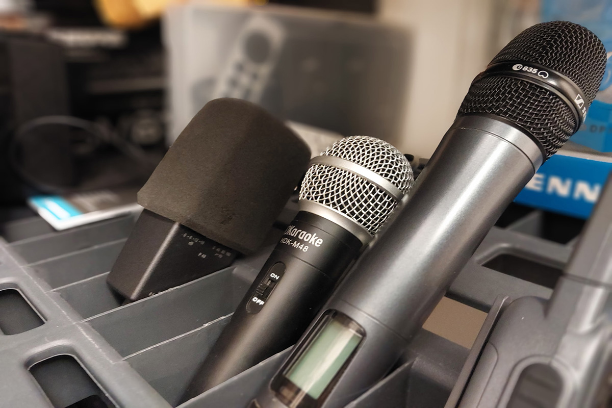 Podcast production at E1 Studio